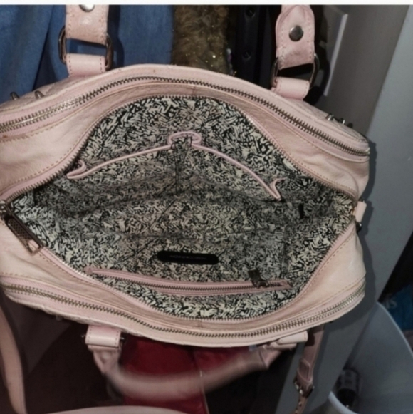 🍁🍂Rebecca minkoff pink studded bag - Picture 6 of 6